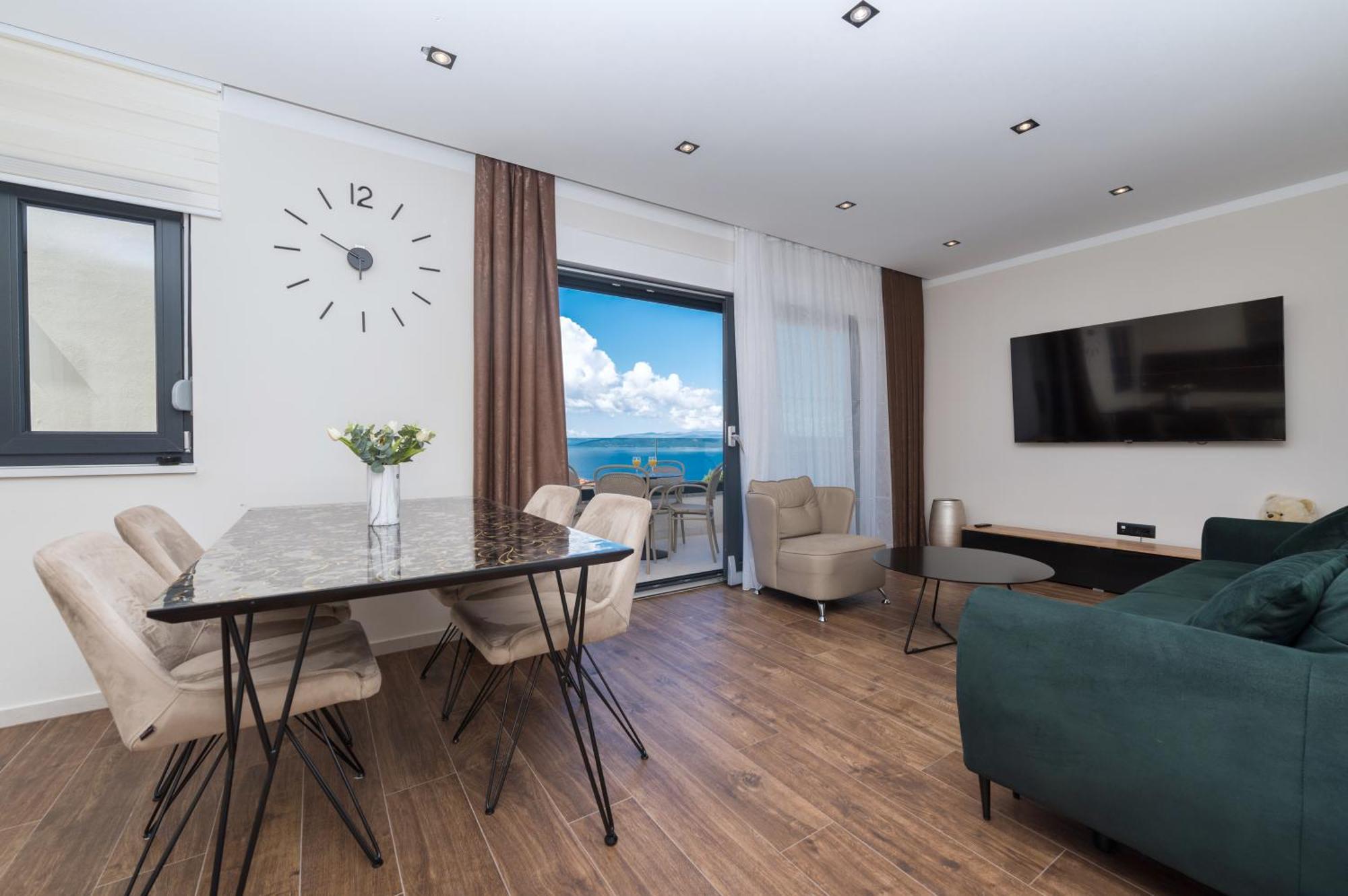 Ap12b Apartment